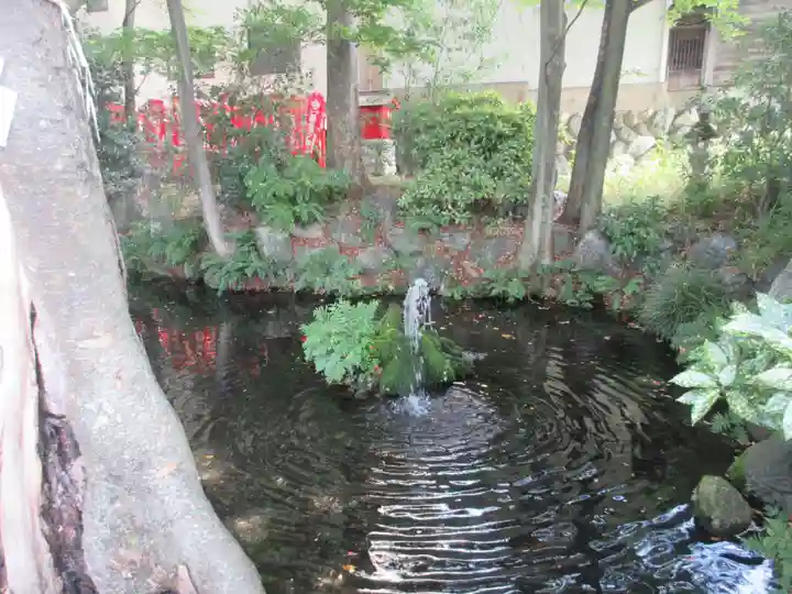 秩父今宮神社の庭園