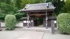 天台宗　長窪山　正覚寺の山門