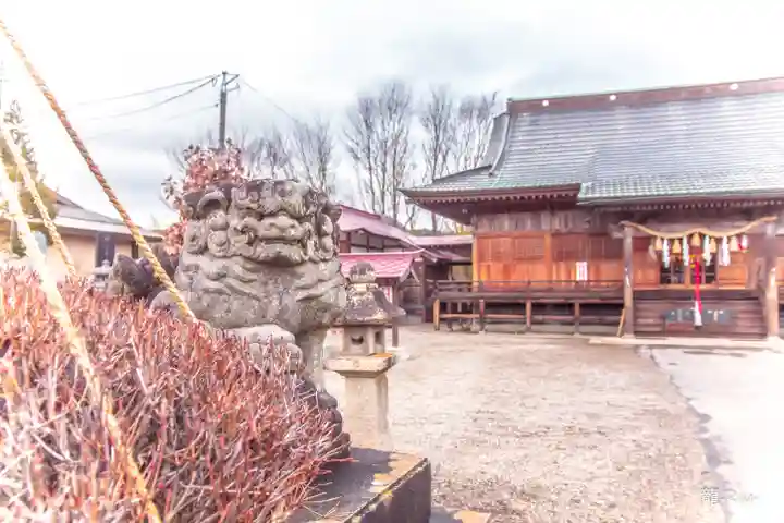 田出宇賀神社の狛犬