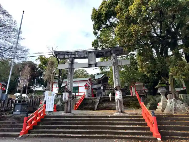 西岡神宮の鳥居