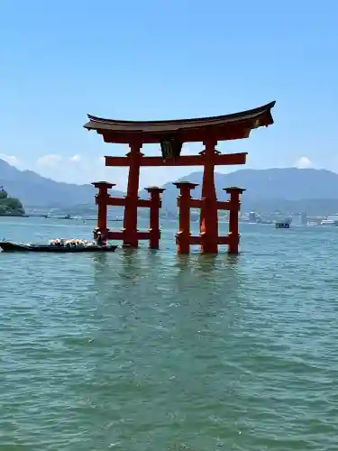 厳島神社(広島県)