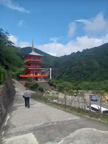 青岸渡寺(和歌山県)