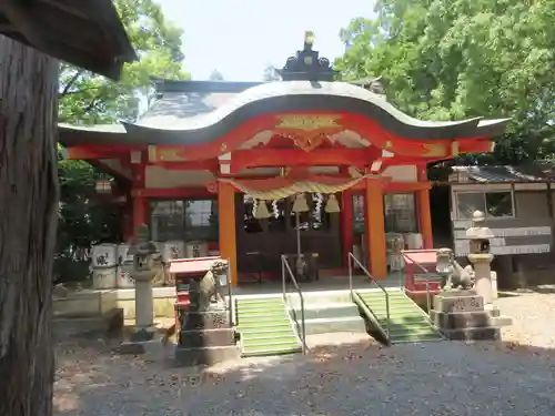 西代神社の本殿