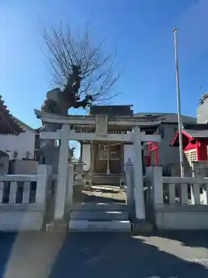 秋葉神社の{uncategorized: "未分類", other: "その他", undefined: "問題あり", building: "その他建物", grave: "お墓", sacred_gate: "鳥居", guardian: "狛犬", statue: "像", buddha: "仏像", history: "歴史", nature: "自然", garden: "庭園", animal: "動物", pagoda: "塔", temizu: "手水舎", mountain_gate: "山門・神門", sanctuary: "本殿・本堂", subordinate: "末社・摂社", art: "芸術", scenery: "景色", jizo: "地蔵", ema: "絵馬", goshuin: "御朱印", omikuji: "おみくじ", items: "授与品その他", amulet: "お守り", goshuincho: "御朱印帳", eats: "食事", festival: "お祭り", votive_dance: "神楽", shichigosan: "七五三参", wedding: "結婚式", experience: "体験その他", initially: "初詣", around: "周辺", anti_infection: "感染症対策"}