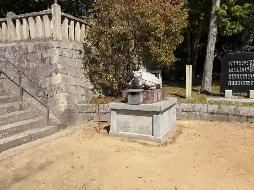 松帆神社の{uncategorized: "未分類", other: "その他", undefined: "問題あり", building: "その他建物", grave: "お墓", sacred_gate: "鳥居", guardian: "狛犬", statue: "像", buddha: "仏像", history: "歴史", nature: "自然", garden: "庭園", animal: "動物", pagoda: "塔", temizu: "手水舎", mountain_gate: "山門・神門", sanctuary: "本殿・本堂", subordinate: "末社・摂社", art: "芸術", scenery: "景色", jizo: "地蔵", ema: "絵馬", goshuin: "御朱印", omikuji: "おみくじ", items: "授与品その他", amulet: "お守り", goshuincho: "御朱印帳", eats: "食事", festival: "お祭り", votive_dance: "神楽", shichigosan: "七五三参", wedding: "結婚式", experience: "体験その他", initially: "初詣", around: "周辺", anti_infection: "感染症対策"}