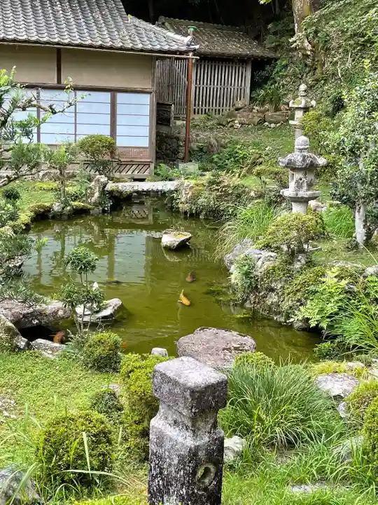 西教寺(滋賀県)