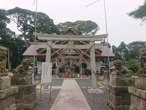 佐波波地祇神社の鳥居