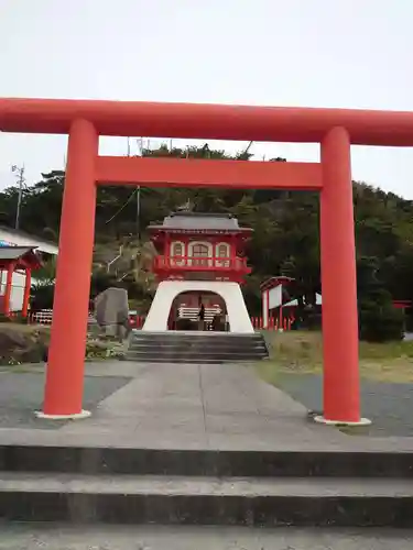 龍宮神社の鳥居