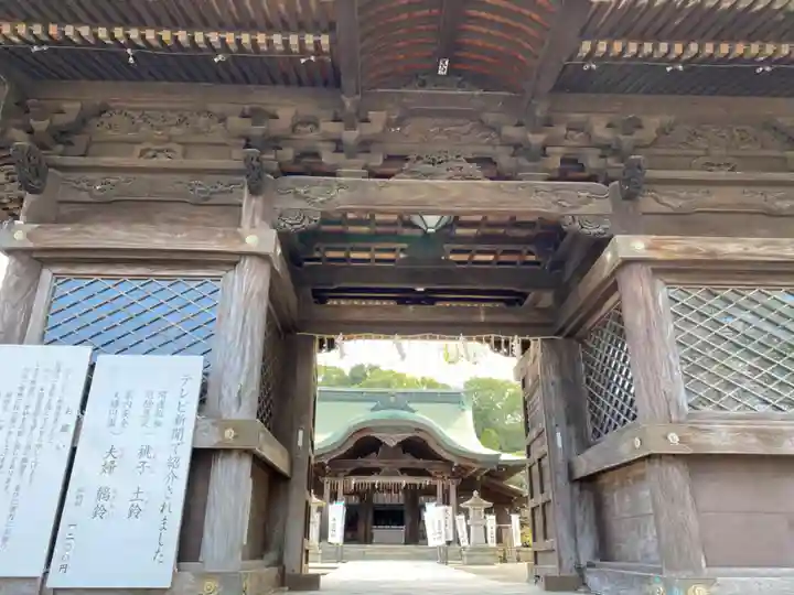 多賀神社の山門・神門