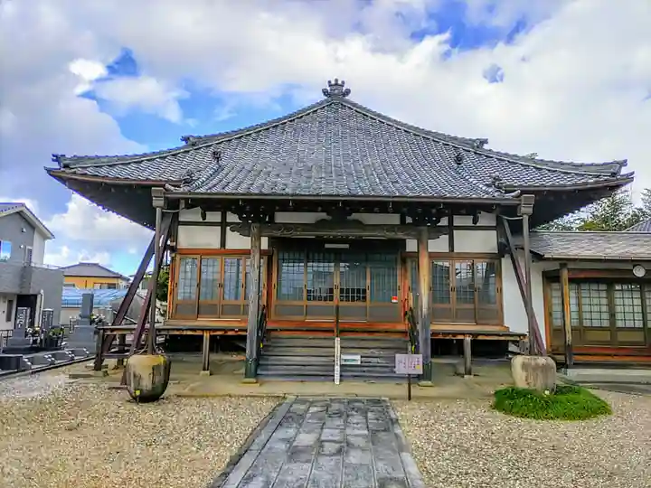 福満寺の本殿・本堂