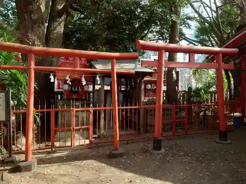 笠䅣稲荷神社の鳥居