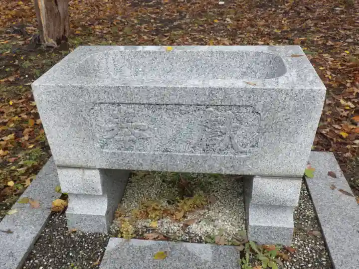 中小屋神社の手水舎