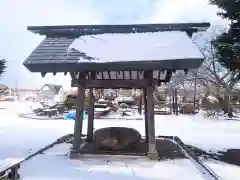 女満別神社の手水