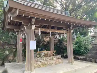 高知県護国神社の手水舎