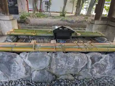 滋賀県護国神社の手水舎