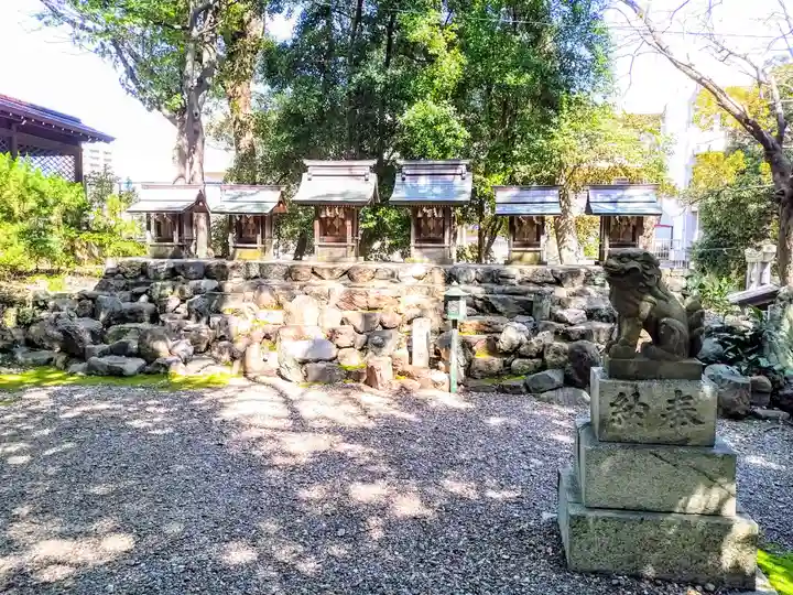 片山八幡神社の末社・摂社