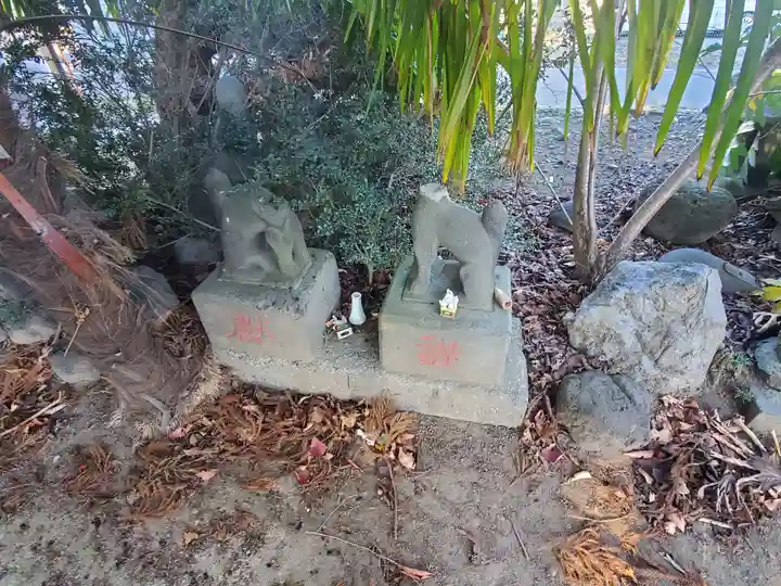 稲荷神社の狛犬