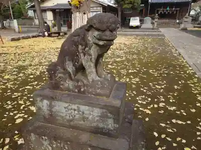 諏訪神社の狛犬