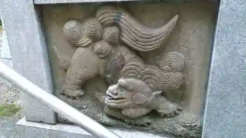 泉神社の狛犬