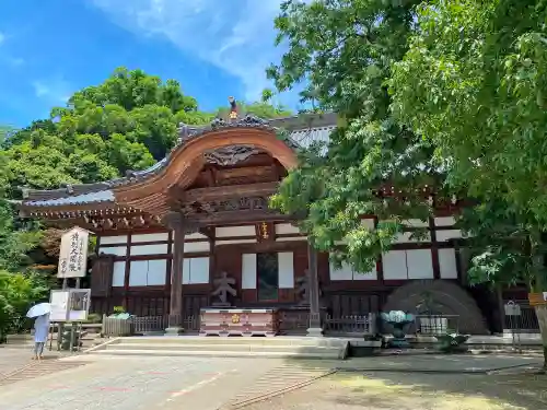 深大寺の本殿・本堂