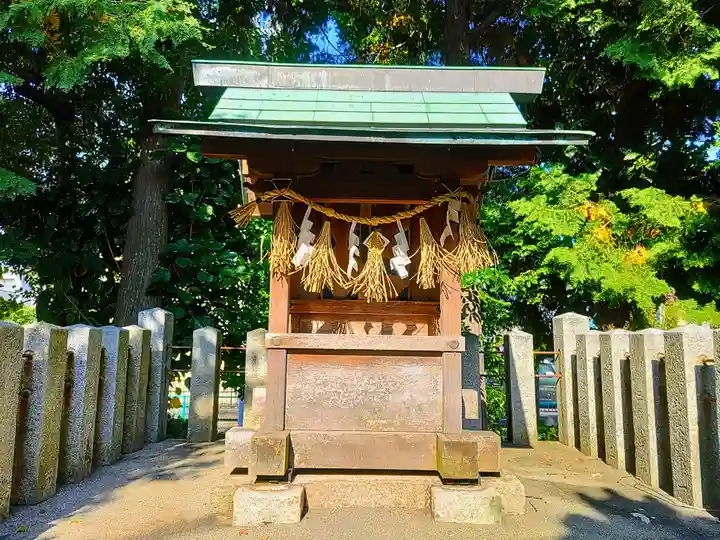 殿池社の本殿・本堂