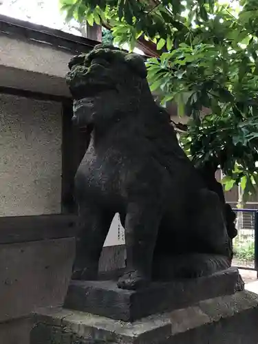 戸越八幡神社の狛犬