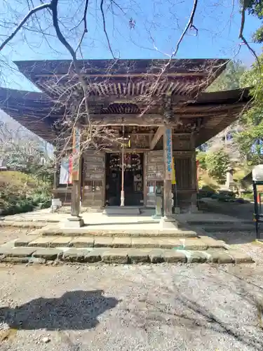 岩之上堂の本殿・本堂