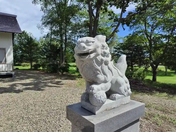 東瓜幕八幡神社の狛犬