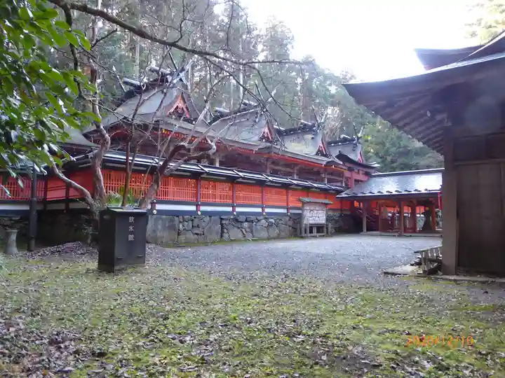 丹生都比売神社の本殿・本堂