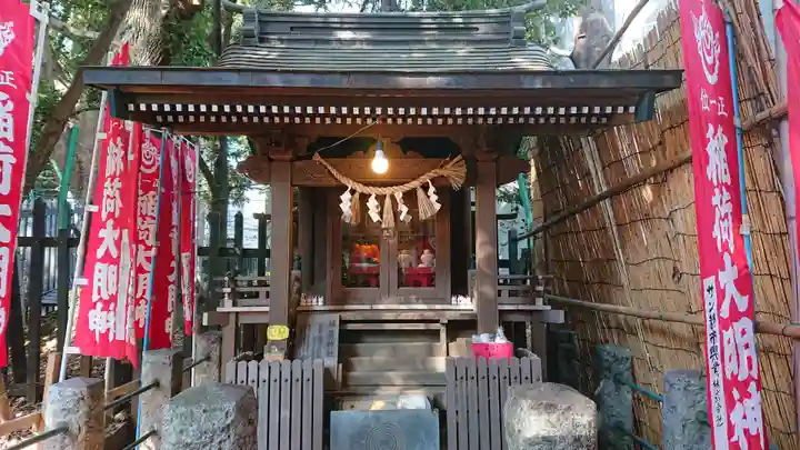 太子堂八幡神社の末社・摂社