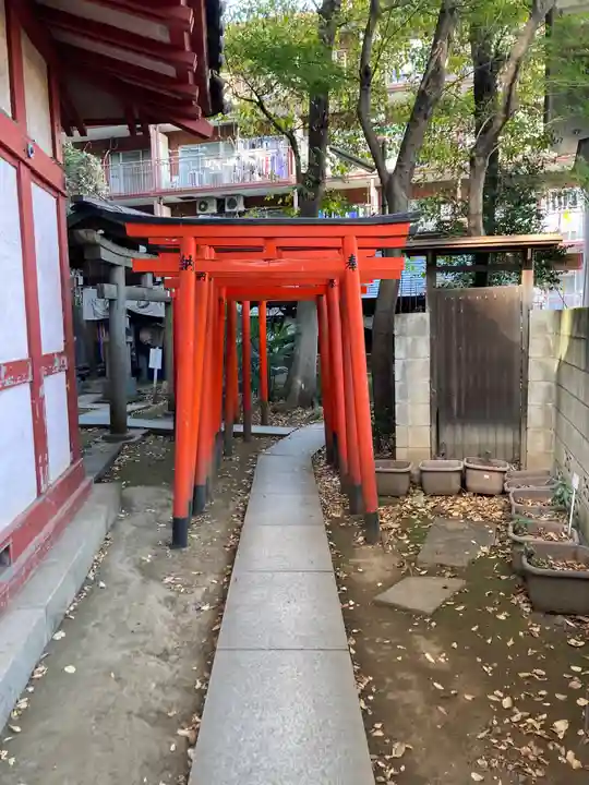 王子稲荷神社の鳥居