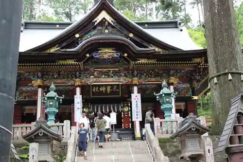 三峯神社の本殿