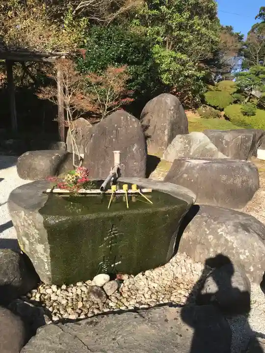大麻山神社の手水舎