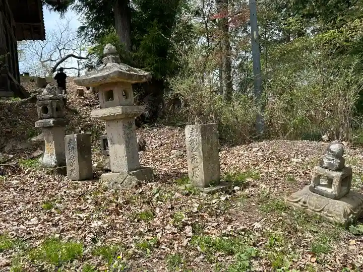 有明樹玉神社の{uncategorized: "未分類", other: "その他", undefined: "問題あり", building: "その他建物", grave: "お墓", sacred_gate: "鳥居", guardian: "狛犬", statue: "像", buddha: "仏像", history: "歴史", nature: "自然", garden: "庭園", animal: "動物", pagoda: "塔", temizu: "手水舎", mountain_gate: "山門・神門", sanctuary: "本殿・本堂", subordinate: "末社・摂社", art: "芸術", scenery: "景色", jizo: "地蔵", ema: "絵馬", goshuin: "御朱印", omikuji: "おみくじ", items: "授与品その他", amulet: "お守り", goshuincho: "御朱印帳", eats: "食事", festival: "お祭り", votive_dance: "神楽", shichigosan: "七五三参", wedding: "結婚式", experience: "体験その他", initially: "初詣", around: "周辺", anti_infection: "感染症対策"}