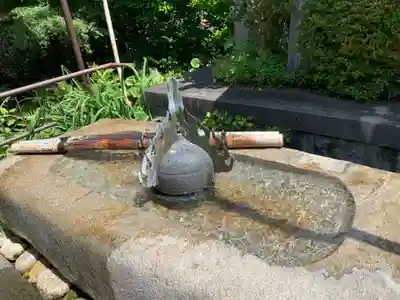 徳王稲荷社・金刀比羅社の手水舎