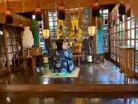 三輪神社の本殿・本堂