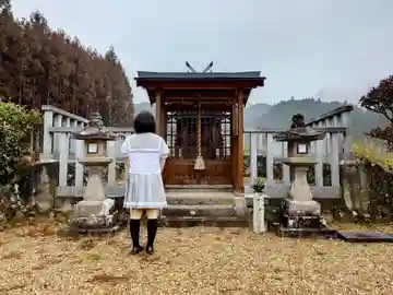 六柱神社(榛原石田)の本殿・本堂