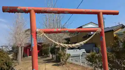 御霊稲荷神社の鳥居