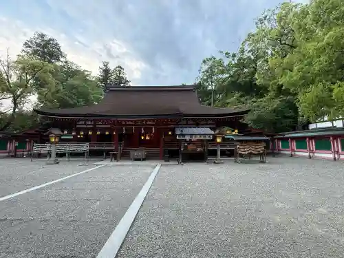石上神宮の{uncategorized: "未分類", other: "その他", undefined: "問題あり", building: "その他建物", grave: "お墓", sacred_gate: "鳥居", guardian: "狛犬", statue: "像", buddha: "仏像", history: "歴史", nature: "自然", garden: "庭園", animal: "動物", pagoda: "塔", temizu: "手水舎", mountain_gate: "山門・神門", sanctuary: "本殿・本堂", subordinate: "末社・摂社", art: "芸術", scenery: "景色", jizo: "地蔵", ema: "絵馬", goshuin: "御朱印", omikuji: "おみくじ", items: "授与品その他", amulet: "お守り", goshuincho: "御朱印帳", eats: "食事", festival: "お祭り", votive_dance: "神楽", shichigosan: "七五三参", wedding: "結婚式", experience: "体験その他", initially: "初詣", around: "周辺", anti_infection: "感染症対策"}
