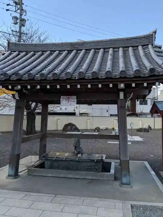津観音の手水舎