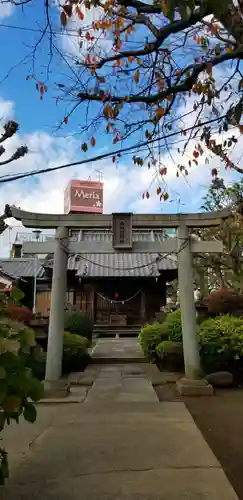 鵜森稲荷神社の鳥居