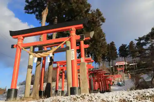 高屋敷稲荷神社の鳥居