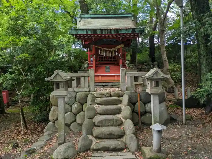 堤治神社の{uncategorized: "未分類", other: "その他", undefined: "問題あり", building: "その他建物", grave: "お墓", sacred_gate: "鳥居", guardian: "狛犬", statue: "像", buddha: "仏像", history: "歴史", nature: "自然", garden: "庭園", animal: "動物", pagoda: "塔", temizu: "手水舎", mountain_gate: "山門・神門", sanctuary: "本殿・本堂", subordinate: "末社・摂社", art: "芸術", scenery: "景色", jizo: "地蔵", ema: "絵馬", goshuin: "御朱印", omikuji: "おみくじ", items: "授与品その他", amulet: "お守り", goshuincho: "御朱印帳", eats: "食事", festival: "お祭り", votive_dance: "神楽", shichigosan: "七五三参", wedding: "結婚式", experience: "体験その他", initially: "初詣", around: "周辺", anti_infection: "感染症対策"}