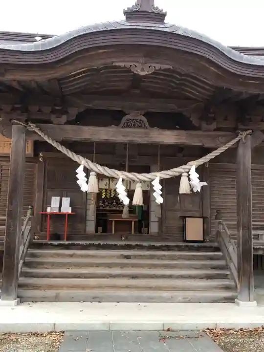 八幡秋田神社の{uncategorized: "未分類", other: "その他", undefined: "問題あり", building: "その他建物", grave: "お墓", sacred_gate: "鳥居", guardian: "狛犬", statue: "像", buddha: "仏像", history: "歴史", nature: "自然", garden: "庭園", animal: "動物", pagoda: "塔", temizu: "手水舎", mountain_gate: "山門・神門", sanctuary: "本殿・本堂", subordinate: "末社・摂社", art: "芸術", scenery: "景色", jizo: "地蔵", ema: "絵馬", goshuin: "御朱印", omikuji: "おみくじ", items: "授与品その他", amulet: "お守り", goshuincho: "御朱印帳", eats: "食事", festival: "お祭り", votive_dance: "神楽", shichigosan: "七五三参", wedding: "結婚式", experience: "体験その他", initially: "初詣", around: "周辺", anti_infection: "感染症対策"}