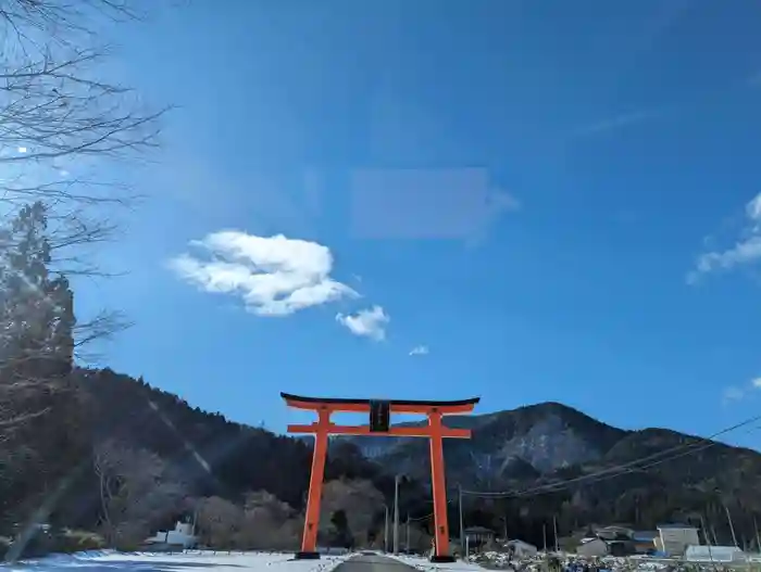 志和稲荷神社の鳥居