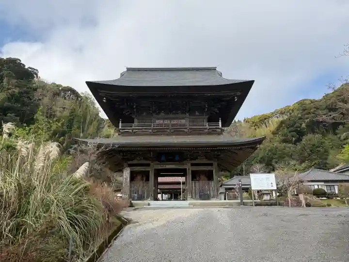真高寺の{uncategorized: "未分類", other: "その他", undefined: "問題あり", building: "その他建物", grave: "お墓", sacred_gate: "鳥居", guardian: "狛犬", statue: "像", buddha: "仏像", history: "歴史", nature: "自然", garden: "庭園", animal: "動物", pagoda: "塔", temizu: "手水舎", mountain_gate: "山門・神門", sanctuary: "本殿・本堂", subordinate: "末社・摂社", art: "芸術", scenery: "景色", jizo: "地蔵", ema: "絵馬", goshuin: "御朱印", omikuji: "おみくじ", items: "授与品その他", amulet: "お守り", goshuincho: "御朱印帳", eats: "食事", festival: "お祭り", votive_dance: "神楽", shichigosan: "七五三参", wedding: "結婚式", experience: "体験その他", initially: "初詣", around: "周辺", anti_infection: "感染症対策"}