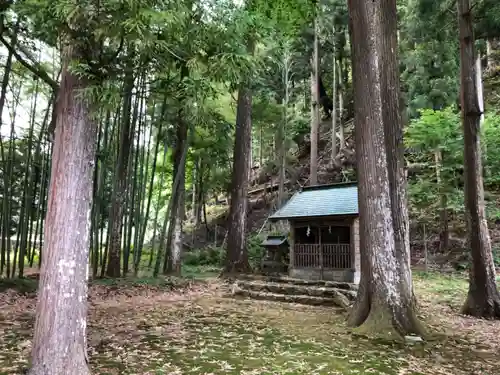 苅田比売神社の末社