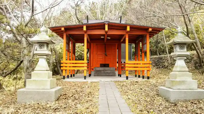 伊丹来稲荷神社の本殿