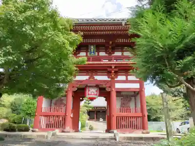寳塔寺（宝塔寺）の山門・神門
