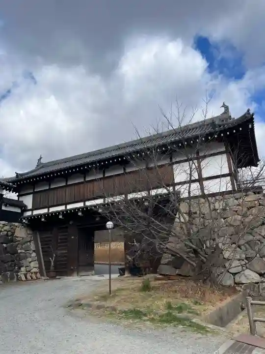 柳澤神社の{uncategorized: "未分類", other: "その他", undefined: "問題あり", building: "その他建物", grave: "お墓", sacred_gate: "鳥居", guardian: "狛犬", statue: "像", buddha: "仏像", history: "歴史", nature: "自然", garden: "庭園", animal: "動物", pagoda: "塔", temizu: "手水舎", mountain_gate: "山門・神門", sanctuary: "本殿・本堂", subordinate: "末社・摂社", art: "芸術", scenery: "景色", jizo: "地蔵", ema: "絵馬", goshuin: "御朱印", omikuji: "おみくじ", items: "授与品その他", amulet: "お守り", goshuincho: "御朱印帳", eats: "食事", festival: "お祭り", votive_dance: "神楽", shichigosan: "七五三参", wedding: "結婚式", experience: "体験その他", initially: "初詣", around: "周辺", anti_infection: "感染症対策"}